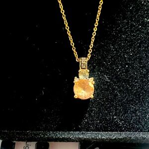 Gorgeous morganite pendant with  diamonds accents , and rose gold chain